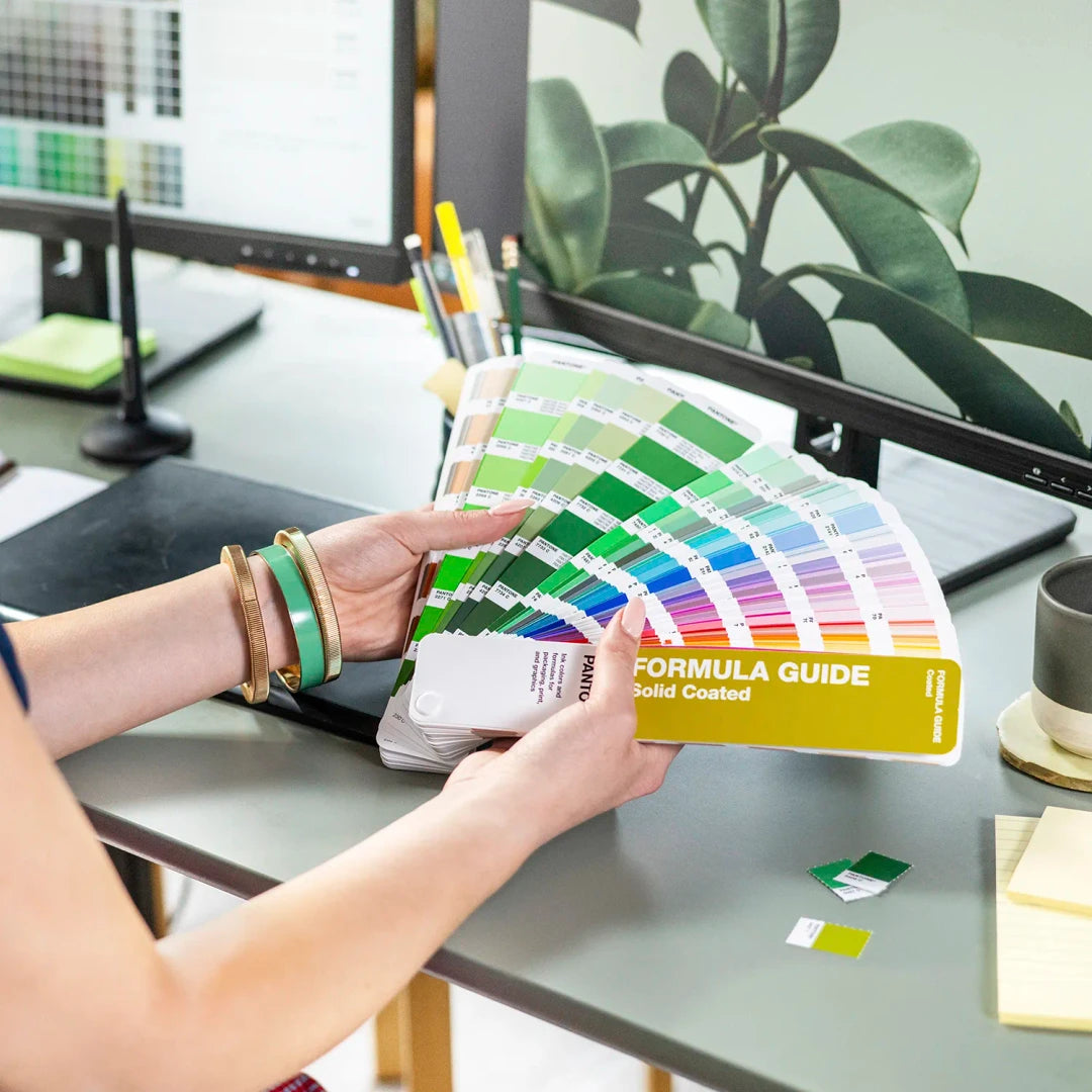 PANTONE ESSENTIALS GUIDE SET