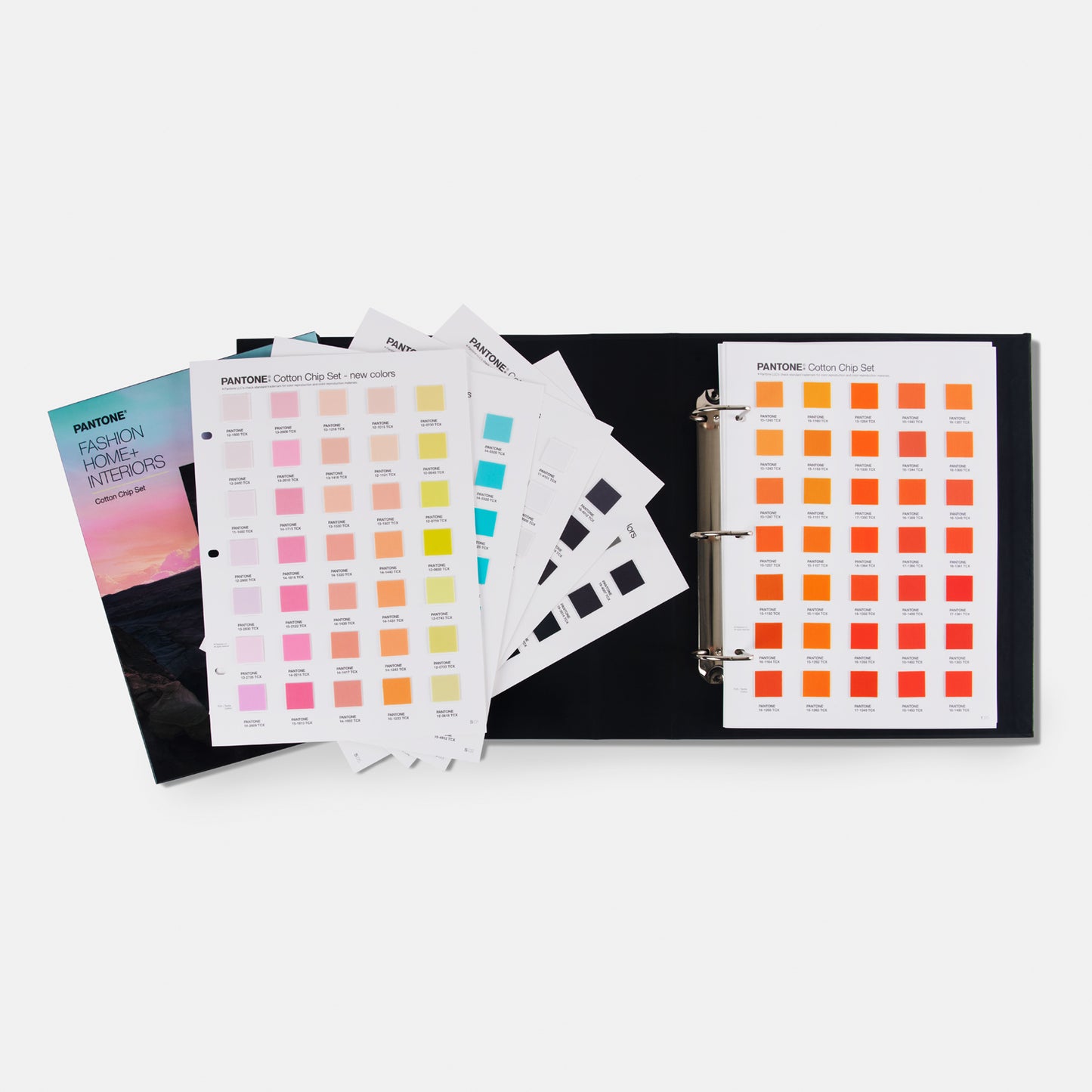 PANTONE FASHION, HOME + INTERIORS COTTON CHIP SET + DUALITIES EXPANSION PACK